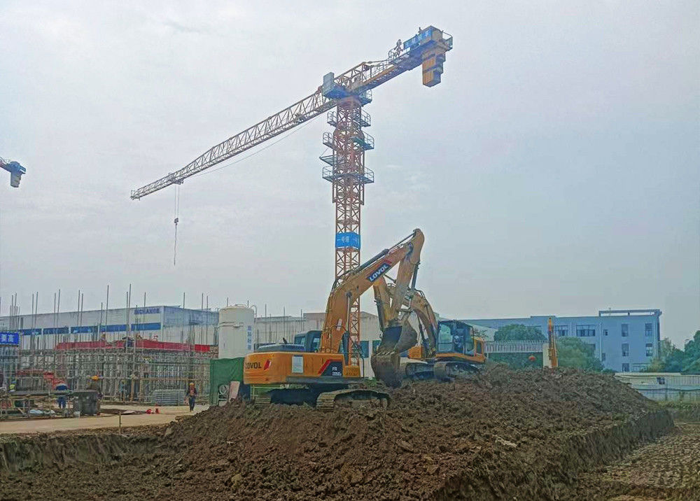 FR225E2 Hydraulic Tracked Second Hand Excavator Used Hydraulic Excavators